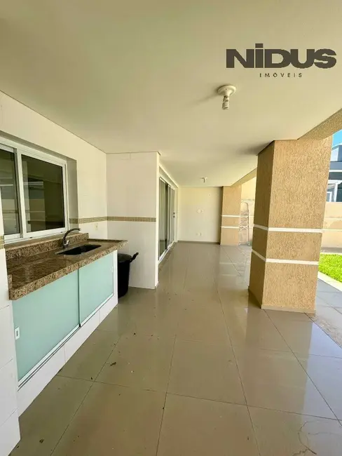 Casa de Condomínio com 3 quartos à venda, 200m2 em Jardim Residencial Campos do Conde, Sorocaba - SP - imagem 3 Foto 3 de Casa de Condomínio com 3 quartos à venda, 200m2 em Jardim Residencial Campos do Conde, Sorocaba - SP