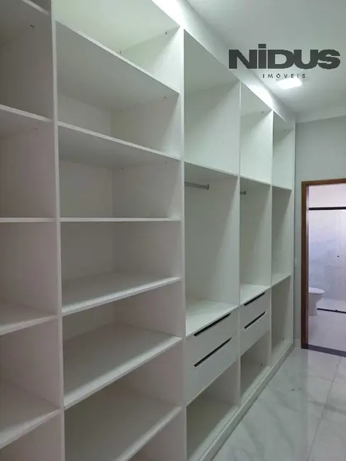 Casa de Condomínio com 3 quartos à venda e para alugar, 181m2 em Sorocaba - SP - imagem 3 Foto 3 de Casa de Condomínio com 3 quartos à venda e para alugar, 181m2 em Sorocaba - SP