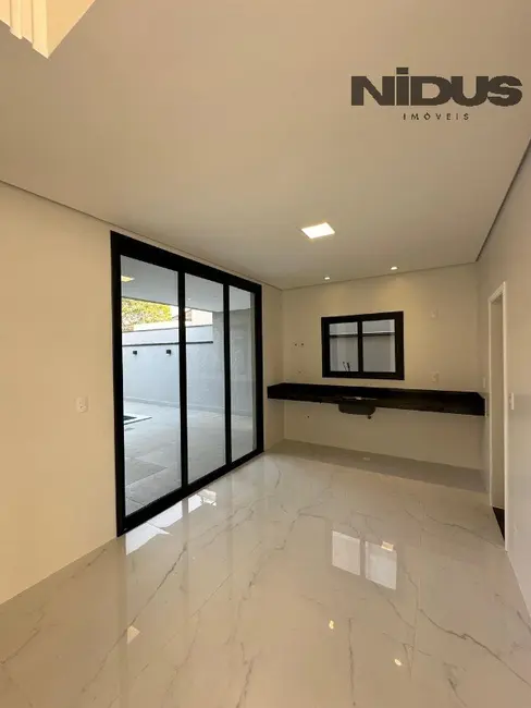 Casa de Condomínio com 3 quartos à venda, 190m2 em Sorocaba - SP - imagem 5 Foto 5 de Casa de Condomínio com 3 quartos à venda, 190m2 em Sorocaba - SP