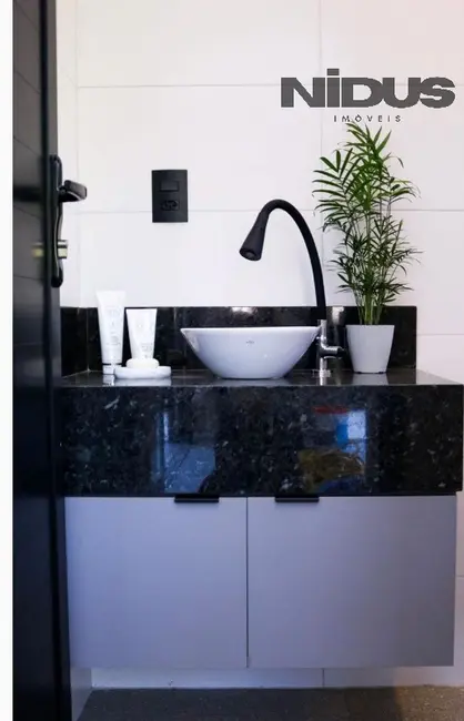 Foto 5 de Casa de Condomínio com 3 quartos à venda, 260m2 em Votorantim - SP