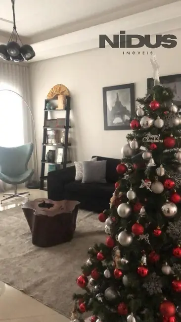 Casa de Condomínio com 3 quartos à venda, 310m2 em Parque Residencial Villa dos Inglezes, Sorocaba - SP - imagem 3 Foto 3 de Casa de Condomínio com 3 quartos à venda, 310m2 em Parque Residencial Villa dos Inglezes, Sorocaba - SP