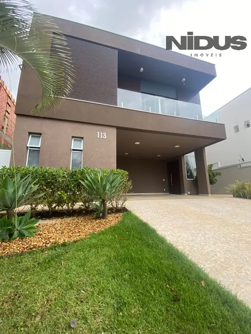 Foto 1 de Casa de Condomínio com 4 quartos à venda e para alugar, 390m2 em Votorantim - SP