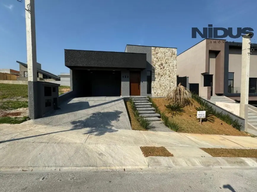 Foto 1 de Casa de Condomínio com 3 quartos à venda, 163m2 em Votorantim - SP