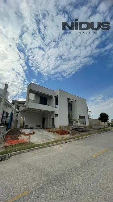 Foto 1 de Casa de Condomínio com 4 quartos à venda, 228m2 em Votorantim - SP