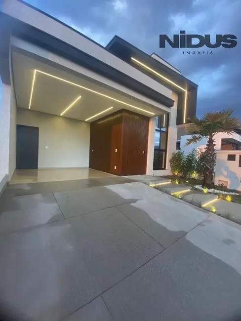 Foto 2 de Casa de Condomínio com 3 quartos à venda, 147m2 em Wanel Ville, Sorocaba - SP