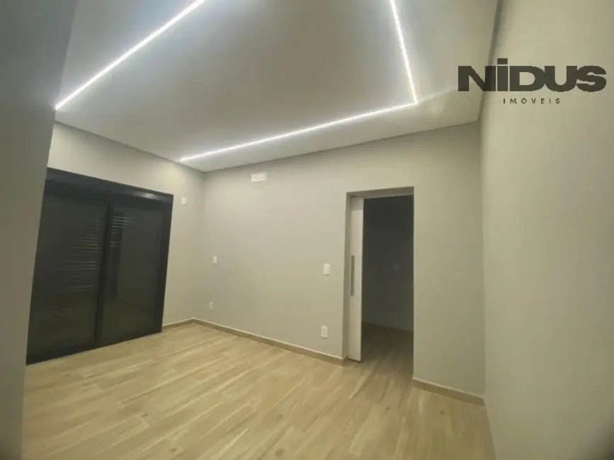 Casa de Condomínio com 3 quartos à venda, 147m2 em Wanel Ville, Sorocaba - SP - imagem 6 Foto 6 de Casa de Condomínio com 3 quartos à venda, 147m2 em Wanel Ville, Sorocaba - SP