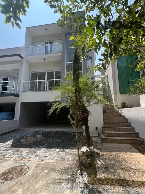 Foto 2 de Casa de Condomínio com 3 quartos à venda, 170m2 em Wanel Ville, Sorocaba - SP