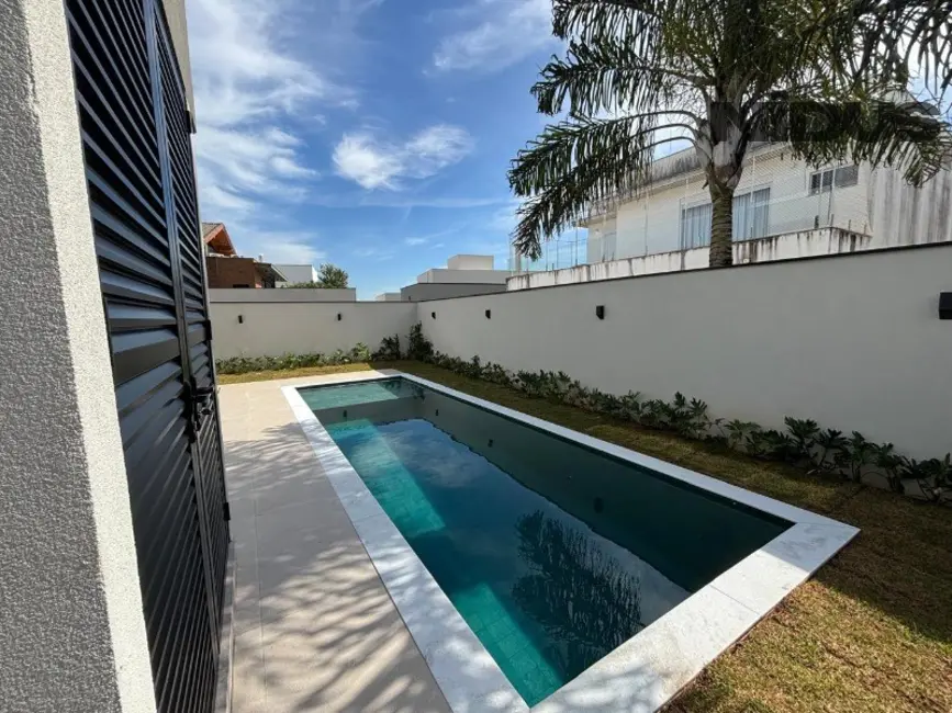 Casa de Condomínio com 4 quartos à venda, 347m2 em Alphaville Nova Esplanada, Votorantim - SP - imagem 8 Foto 8 de Casa de Condomínio com 4 quartos à venda, 347m2 em Alphaville Nova Esplanada, Votorantim - SP