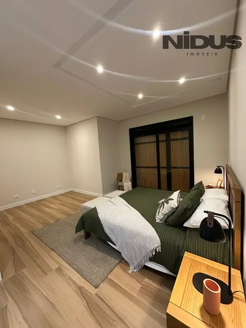 Foto 5 de Casa com 4 quartos à venda, 360m2 em Votorantim - SP