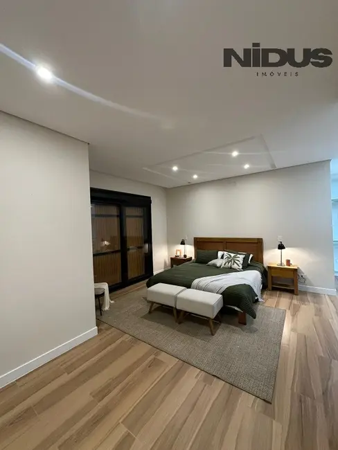 Foto 3 de Casa com 4 quartos à venda, 360m2 em Votorantim - SP