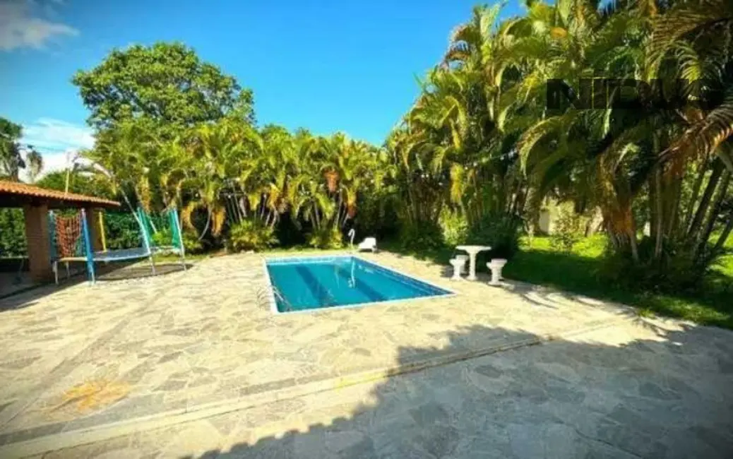 Chácara com 4 quartos à venda, 331m2 em Aparecidinha, Sorocaba - SP - imagem 9 Foto 9 de Chácara com 4 quartos à venda, 331m2 em Aparecidinha, Sorocaba - SP