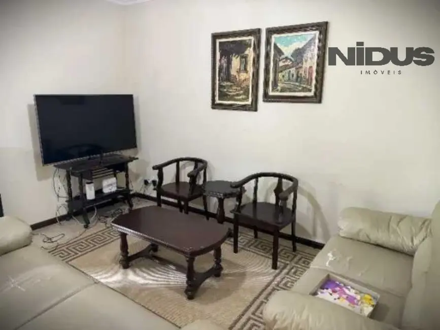 Chácara com 4 quartos à venda, 331m2 em Aparecidinha, Sorocaba - SP - imagem 5 Foto 5 de Chácara com 4 quartos à venda, 331m2 em Aparecidinha, Sorocaba - SP