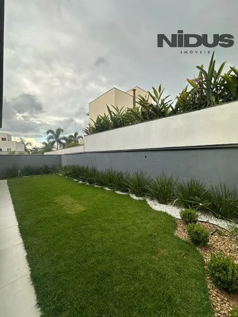 Foto 7 de Casa com 3 quartos à venda, 240m2 em Votorantim - SP