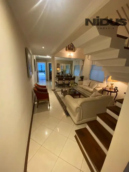 Casa de Condomínio com 4 quartos à venda, 284m2 em Jardim Residencial Tivoli Park, Sorocaba - SP - imagem 7 Foto 7 de Casa de Condomínio com 4 quartos à venda, 284m2 em Jardim Residencial Tivoli Park, Sorocaba - SP