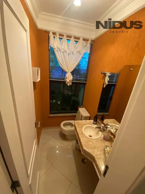 Casa de Condomínio com 4 quartos à venda, 284m2 em Jardim Residencial Tivoli Park, Sorocaba - SP - imagem 8 Foto 8 de Casa de Condomínio com 4 quartos à venda, 284m2 em Jardim Residencial Tivoli Park, Sorocaba - SP