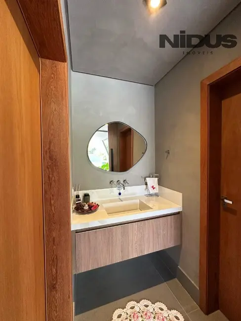 Foto 6 de Casa de Condomínio com 4 quartos à venda, 300m2 em Votorantim - SP