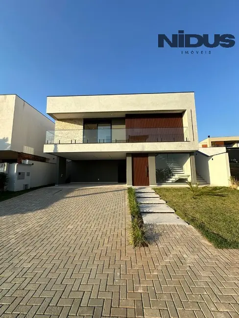 Foto 1 de Casa de Condomínio com 4 quartos à venda, 294m2 em Votorantim - SP