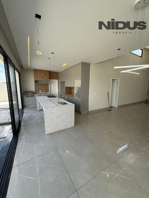 Foto 9 de Casa de Condomínio com 4 quartos à venda, 237m2 em Vila Martins, Itu - SP