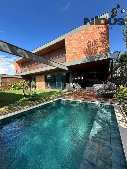 Foto 9 de Casa de Condomínio com 3 quartos à venda, 420m2 em Votorantim - SP