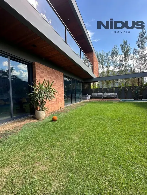 Foto 4 de Casa de Condomínio com 3 quartos à venda, 420m2 em Votorantim - SP