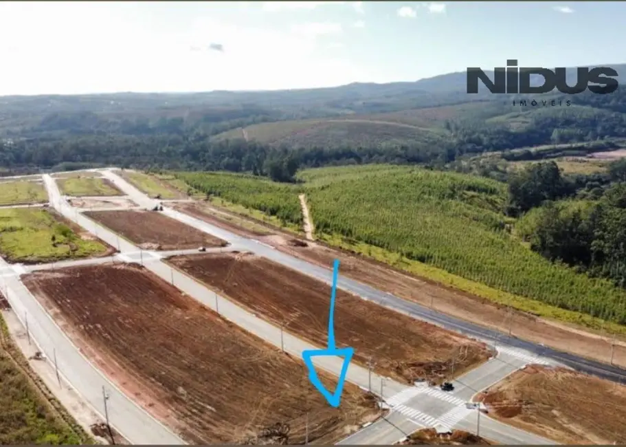 Foto 1 de Terreno / Lote à venda, 323m2 em Vila Santo Antônio, Votorantim - SP