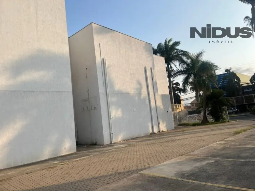 Armazém / Galpão à venda e para alugar, 900m2 em Wanel Ville, Sorocaba - SP - imagem 9 Foto 9 de Armazém / Galpão à venda e para alugar, 900m2 em Wanel Ville, Sorocaba - SP