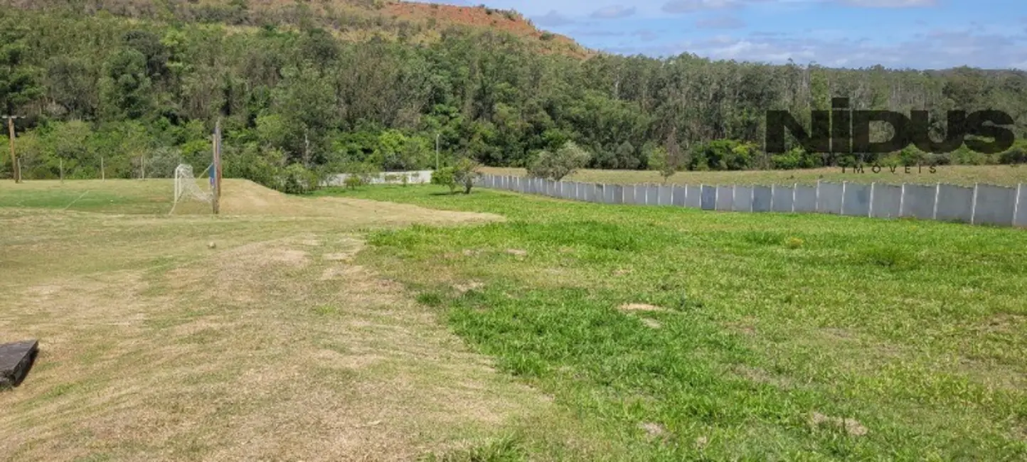 Foto 3 de Terreno / Lote à venda, 1005m2 em Salto De Pirapora - SP