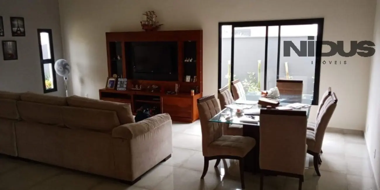 Casa de Condomínio com 3 quartos à venda, 400m2 em Jardim Residencial Chácara Ondina, Sorocaba - SP - imagem 2 Foto 2 de Casa de Condomínio com 3 quartos à venda, 400m2 em Jardim Residencial Chácara Ondina, Sorocaba - SP
