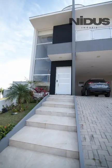 Casa de Condomínio com 3 quartos à venda, 324m2 em Sorocaba - SP - imagem 3 Foto 3 de Casa de Condomínio com 3 quartos à venda, 324m2 em Sorocaba - SP