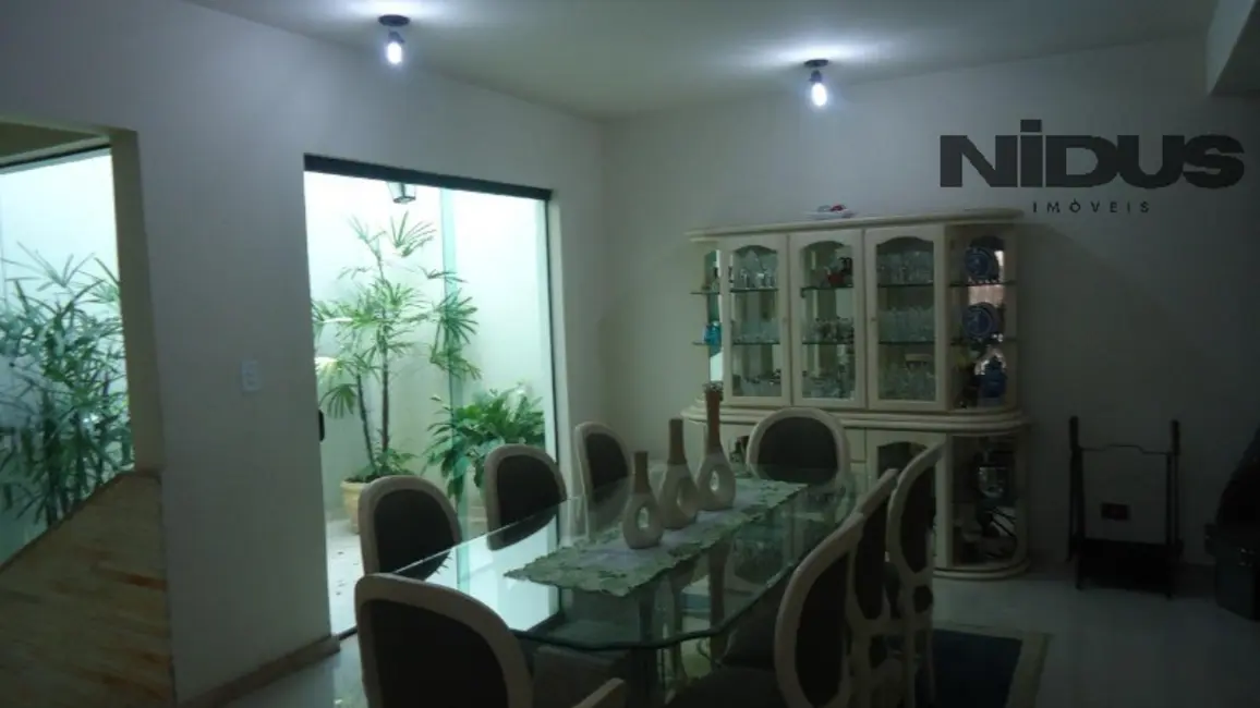 Casa de Condomínio com 4 quartos à venda, 300m2 em Sorocaba - SP - imagem 2 Foto 2 de Casa de Condomínio com 4 quartos à venda, 300m2 em Sorocaba - SP