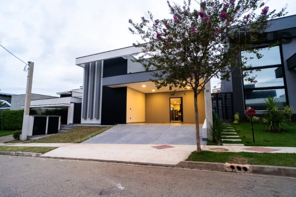 Casa de Condomínio com 3 quartos à venda, 212m2 em Jardim Residencial Chácara Ondina, Sorocaba - SP - imagem 3 Foto 3 de Casa de Condomínio com 3 quartos à venda, 212m2 em Jardim Residencial Chácara Ondina, Sorocaba - SP