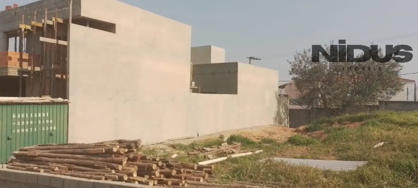 Casa de Condomínio com 4 quartos à venda, 180m2 em Jardim Vila São Domingos, Sorocaba - SP - imagem 3 Foto 3 de Casa de Condomínio com 4 quartos à venda, 180m2 em Jardim Vila São Domingos, Sorocaba - SP