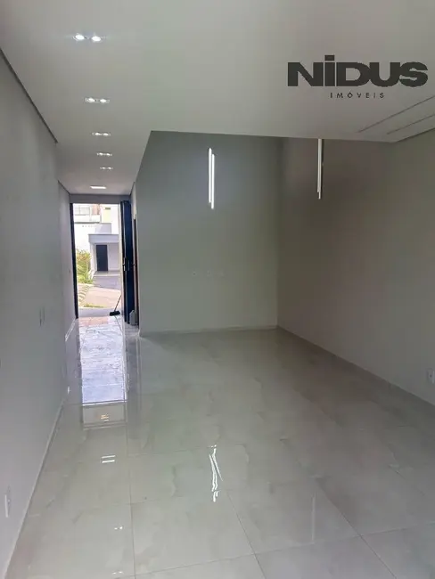 Casa de Condomínio com 3 quartos à venda, 219m2 em Jardim Astro, Sorocaba - SP - imagem 6 Foto 6 de Casa de Condomínio com 3 quartos à venda, 219m2 em Jardim Astro, Sorocaba - SP