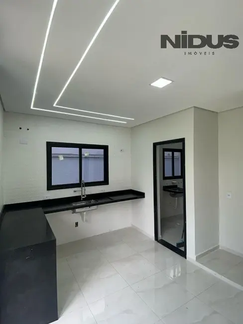 Casa de Condomínio com 3 quartos à venda, 219m2 em Jardim Astro, Sorocaba - SP - imagem 2 Foto 2 de Casa de Condomínio com 3 quartos à venda, 219m2 em Jardim Astro, Sorocaba - SP