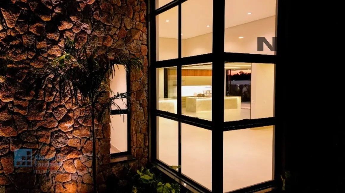 Casa de Condomínio com 4 quartos à venda, 566m2 em Jardim Residencial Saint Patrick, Sorocaba - SP - imagem 3 Foto 3 de Casa de Condomínio com 4 quartos à venda, 566m2 em Jardim Residencial Saint Patrick, Sorocaba - SP