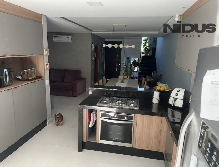 Casa de Condomínio com 3 quartos à venda, 154m2 em Jardim Terras de São Francisco, Sorocaba - SP - imagem 6 Foto 6 de Casa de Condomínio com 3 quartos à venda, 154m2 em Jardim Terras de São Francisco, Sorocaba - SP