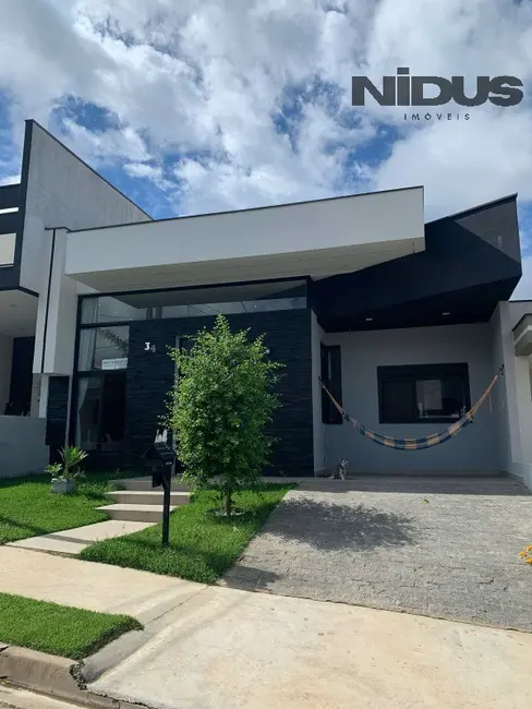 Casa de Condomínio com 3 quartos à venda, 180m2 em Jardim Terras de São Francisco, Sorocaba - SP - imagem 3 Foto 3 de Casa de Condomínio com 3 quartos à venda, 180m2 em Jardim Terras de São Francisco, Sorocaba - SP