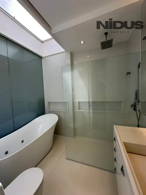 Foto 5 de Casa com 3 quartos à venda, 440m2 em Aracoiaba Da Serra - SP