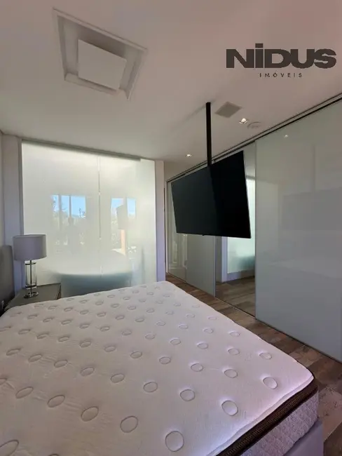 Foto 3 de Casa com 3 quartos à venda, 440m2 em Aracoiaba Da Serra - SP