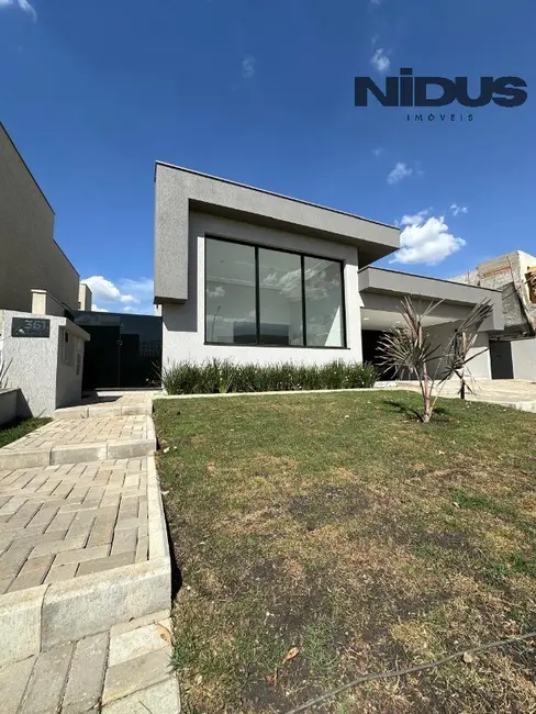 Foto 2 de Casa com 4 quartos à venda, 230m2 em Votorantim - SP