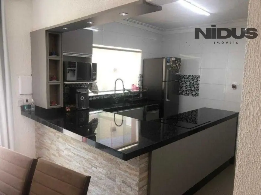 Casa com 3 quartos à venda, 120m2 em Cidade Jardim, Sorocaba - SP - imagem 4 Foto 4 de Casa com 3 quartos à venda, 120m2 em Cidade Jardim, Sorocaba - SP