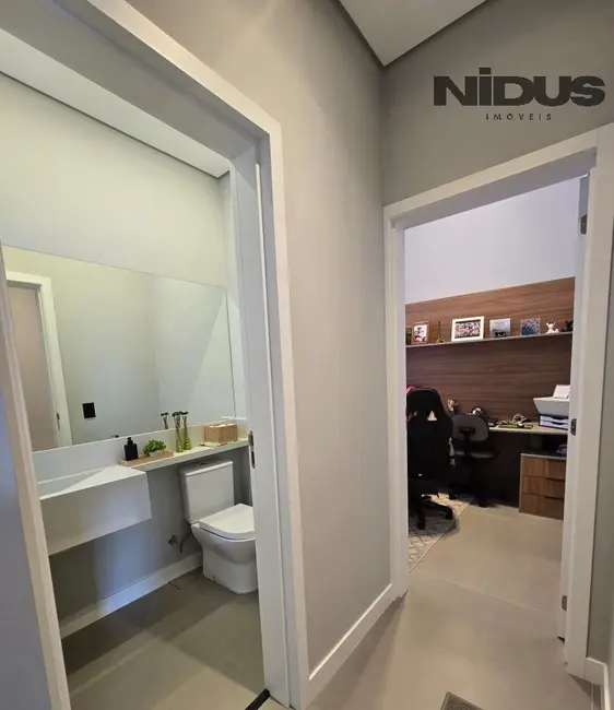 Foto 2 de Casa com 3 quartos à venda, 229m2 em Votorantim - SP