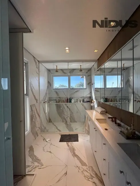 Casa de Condomínio com 4 quartos à venda, 343m2 em Jardim Residencial Chácara Ondina, Sorocaba - SP - imagem 8 Foto 8 de Casa de Condomínio com 4 quartos à venda, 343m2 em Jardim Residencial Chácara Ondina, Sorocaba - SP