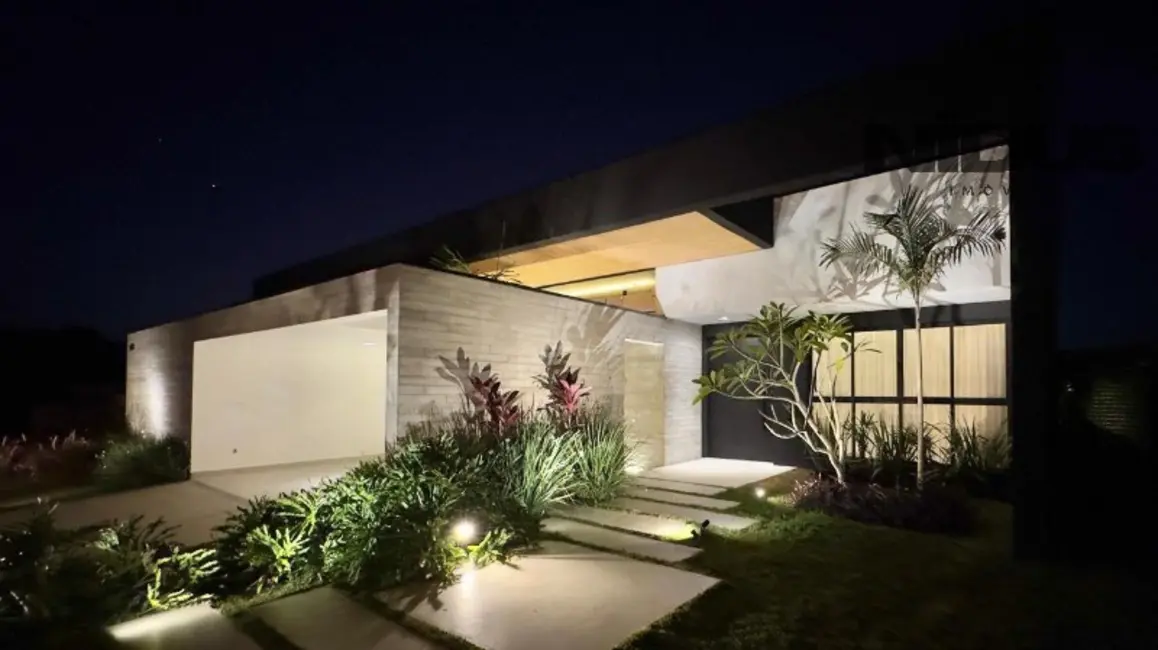 Foto 2 de Casa de Condomínio com 3 quartos à venda, 233m2 em Aracoiaba Da Serra - SP