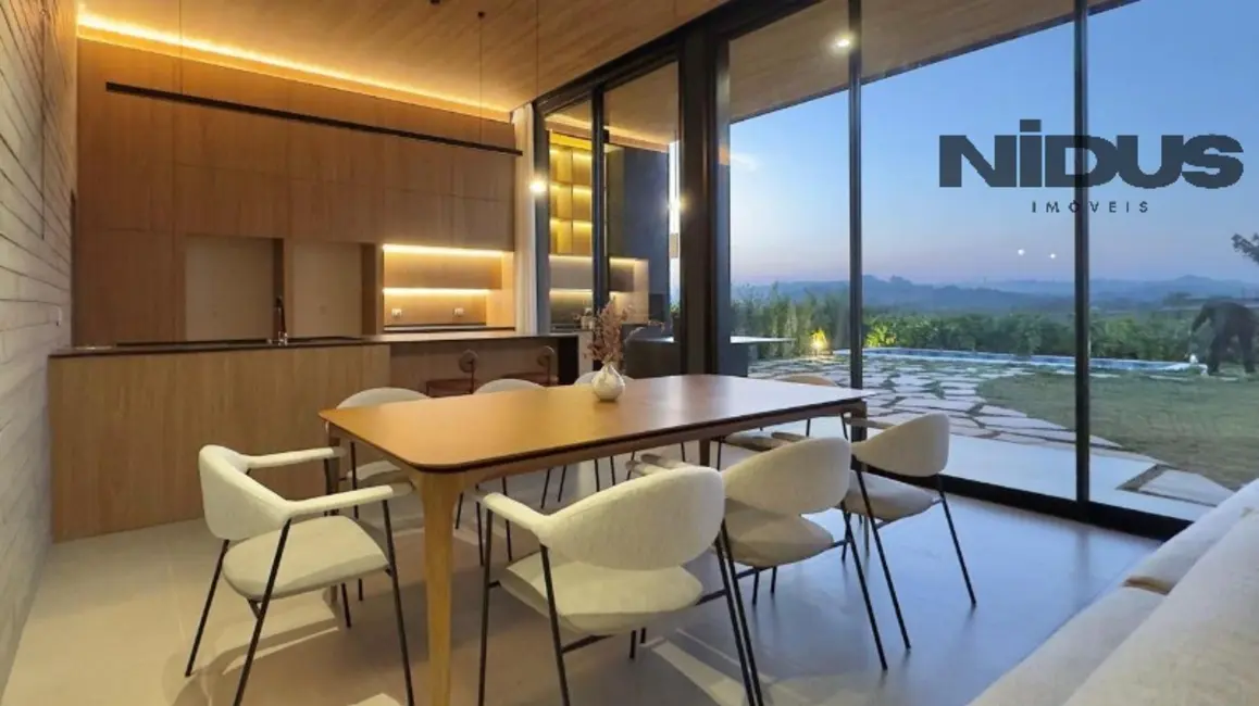 Foto 9 de Casa de Condomínio com 3 quartos à venda, 233m2 em Aracoiaba Da Serra - SP