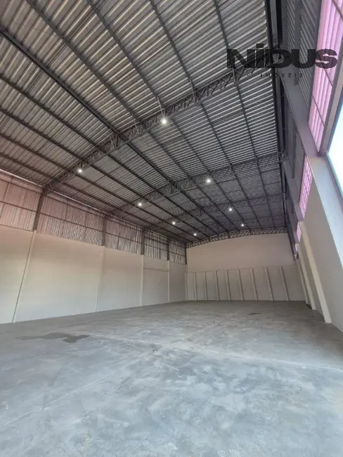 Armazém / Galpão à venda e para alugar, 221m2 em Iporanga, Sorocaba - SP - imagem 7 Foto 7 de Armazém / Galpão à venda e para alugar, 221m2 em Iporanga, Sorocaba - SP