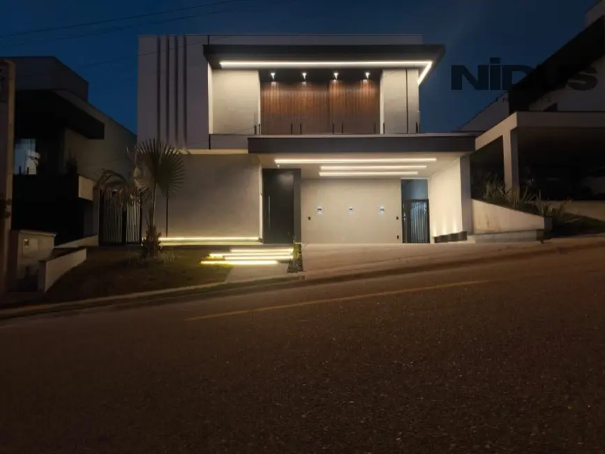 Foto 1 de Casa de Condomínio com 4 quartos à venda, 276m2 em Votorantim - SP