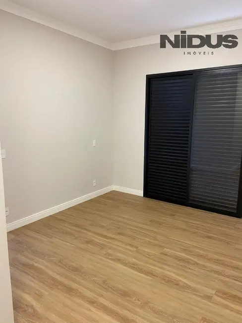 Casa de Condomínio com 3 quartos à venda, 247m2 em Votorantim - SP - imagem 8 Foto 8 de Casa de Condomínio com 3 quartos à venda, 247m2 em Votorantim - SP