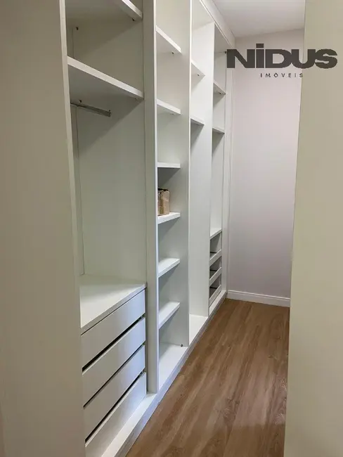 Casa de Condomínio com 3 quartos à venda, 247m2 em Votorantim - SP - imagem 6 Foto 6 de Casa de Condomínio com 3 quartos à venda, 247m2 em Votorantim - SP