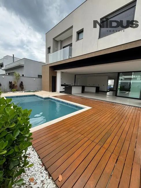 Foto 9 de Casa com 4 quartos à venda, 365m2 em Votorantim - SP